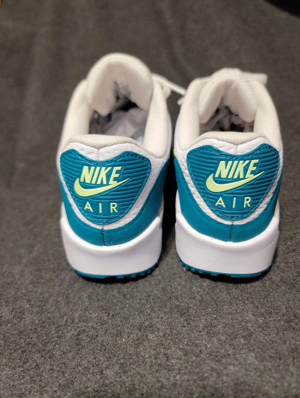 Nike Air Max 90 G golf shoes